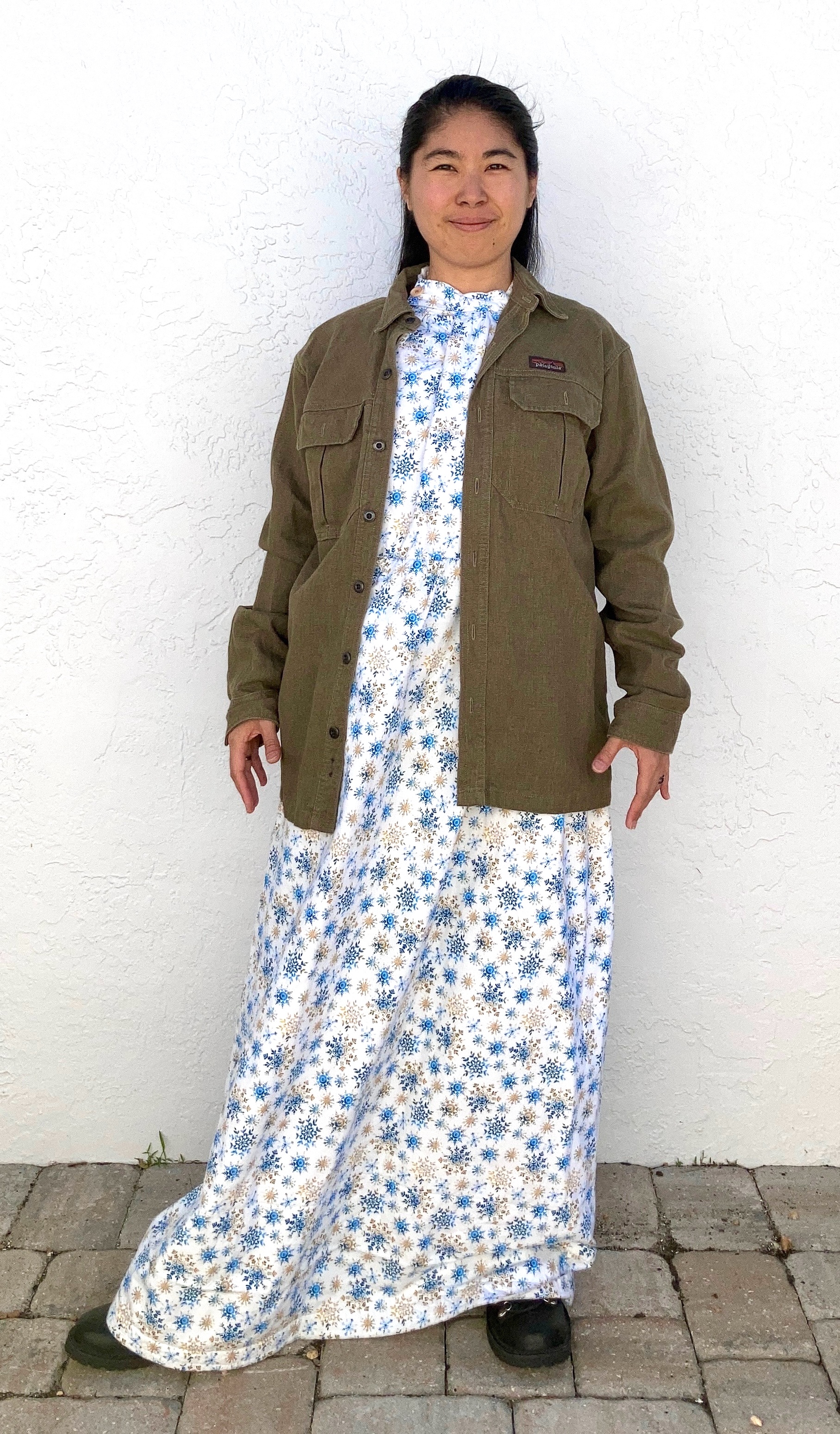 Snowflake dress with farrier shirt