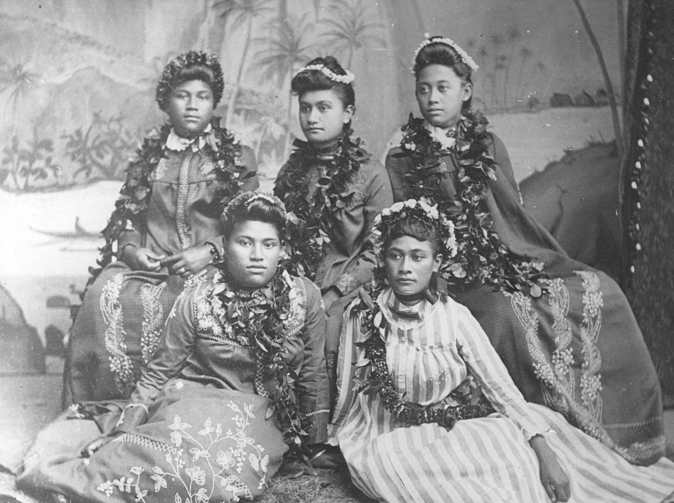 hawaiian women
